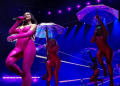 Not everything went well, Dua Lipa crashes on stage during performance in Milan (Images)
