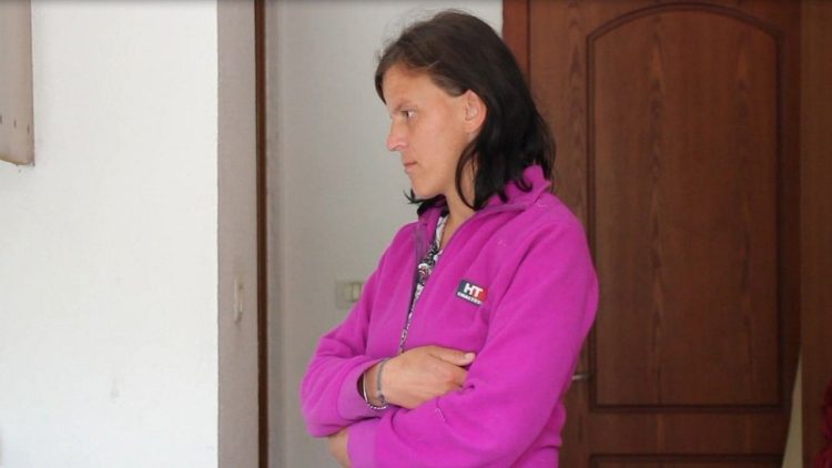 Mother leaves two children in orphanage / 37-year-old Ferideja asks for help