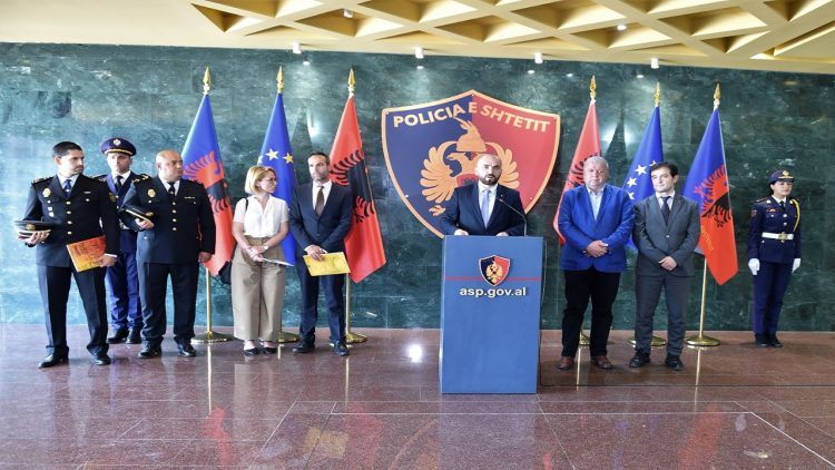 Joint conference State Police – Spanish Police, Nano: Together to become a colorful army against crime and terrorism