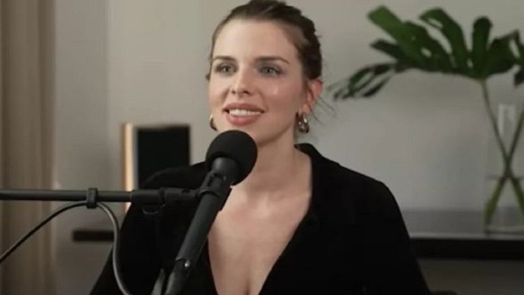 As never before, the actress appears in the supermarket with lingerie (Photo)