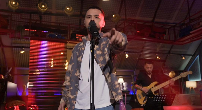 Yll Limani on Saturday in “A Live Night”! Here’s what he’s going to sing…