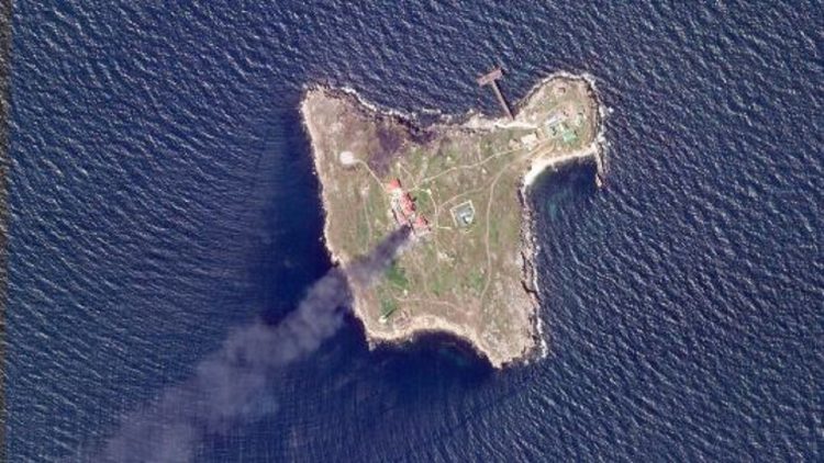 Satellite view / Suspected Ukrainian drone attacks on Snake Island