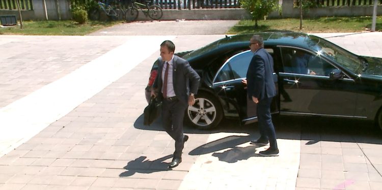 Chief Prosecutor Çelaj complains to the KLP against the previous judge
