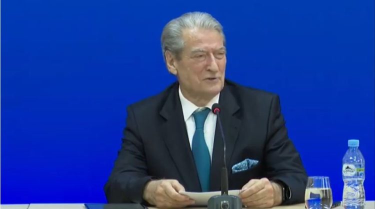 “Gangs” clash in PD / Reagon Berisha for the action of SPAK, Alibeaj answers