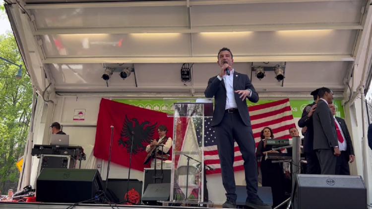 Skanderbeg Street in New York was inaugurated yesterday. Mayor Veliaj was also present
