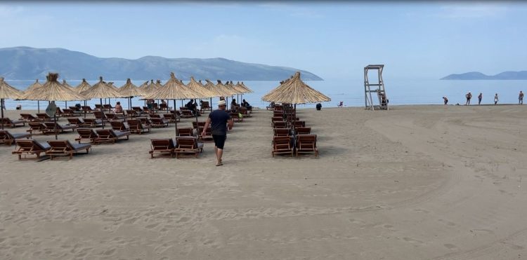 There are no beaches / Tourism sector looking for more workers