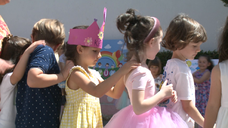 Today a June, children’s holiday in the kindergartens of the capital