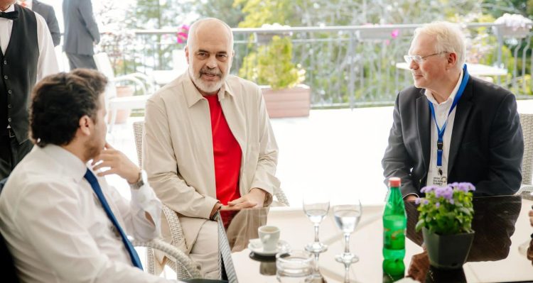 “Today officially Montenegro in the Open Balkans”, Rama meeting with Abazovic: Pleasure to receive coffee on arrival in Ohrid