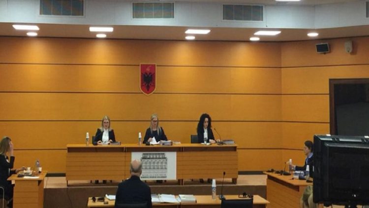 Cleaning the justice system / Five years of Vetting! There are 200 dismissals and 535 decisions taken