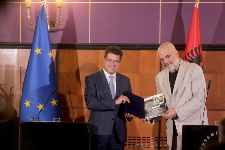 Civil Emergencies / Rama receives EU Commissioner: Albania part of the union emergency mechanization