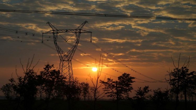Government calls for austerity, but heat waves in China push energy consumption to record levels