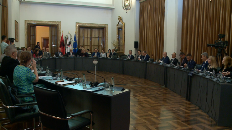 Justice reforms! US and EU Representatives: Delivering Results