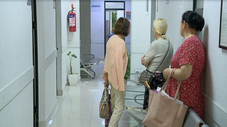 Covid 19 has not escaped / In Albania, cases are discovered every day, doctors: Not all are tested