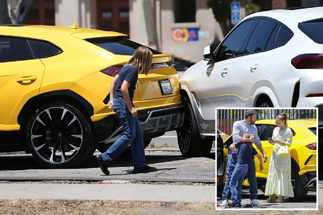 Ben Affleck 10-year-old son crashes Lamborghini he drove in Los Angeles (video-photo)