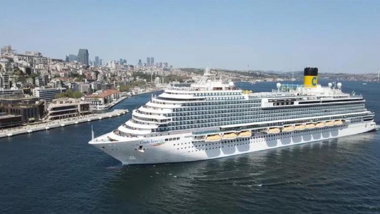 A modern port for ‘fishing’ tourists, the Galataport project in Turkey