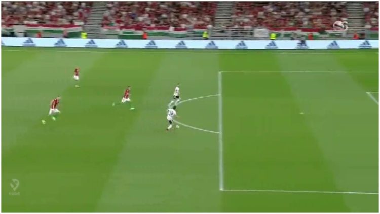 Two players alone in front of the goalkeeper, incredible what Germany loses!