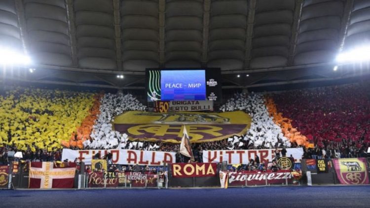 Rome suffers from fans, UEFA fines fat Italians