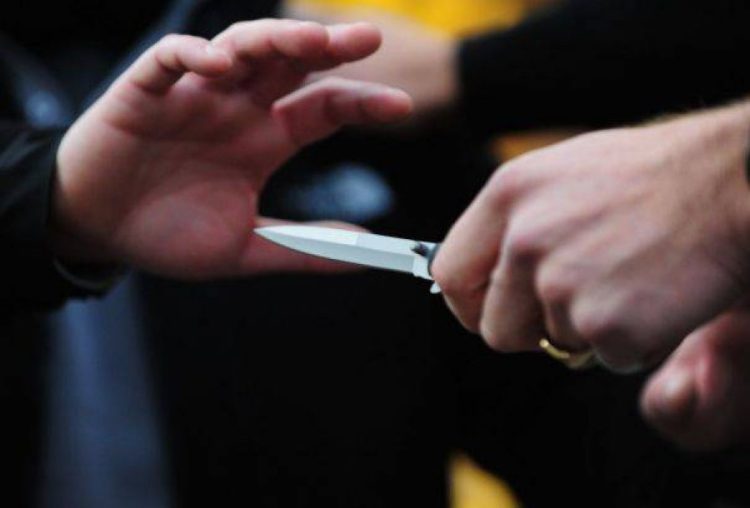 Knife fight in Elbasan!  The 33-year-old is injured, here is his condition