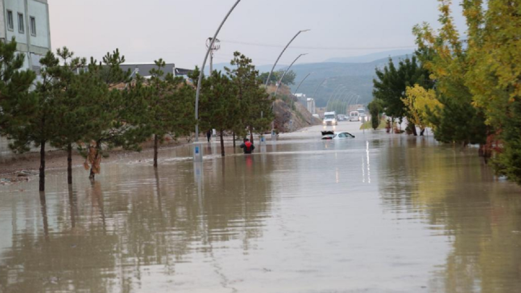 Cataclysm in Turkey / Flood and earthquake together: Victims of displaced