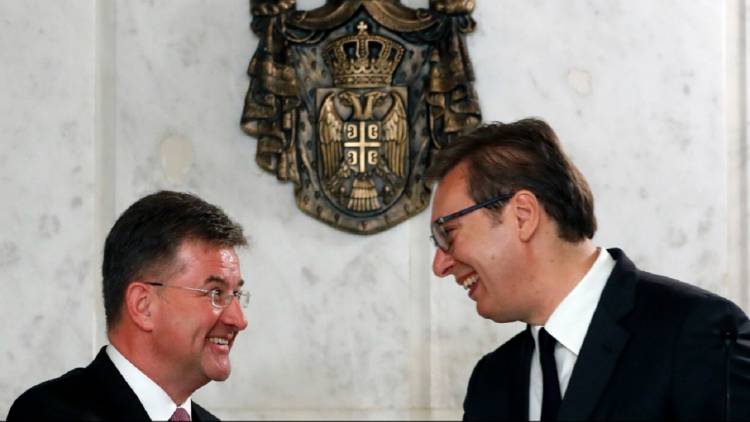 Vucic meets with Lajcak / Discussions on Kosovo-Serbia dialogue and situation in region
