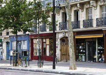 Energy crisis!  Air-conditioned shops in France are ordered to close