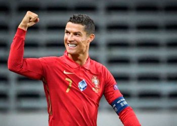 Ronaldo returns to Manchester, but for his “account”.