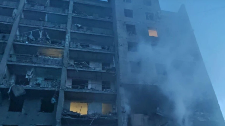 “Blood and iron”, Russia attacks Odesa, dozens killed and wounded