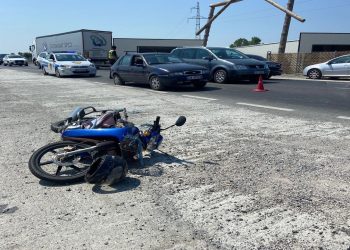 Another accident in Lezha! The motorcycle collides with the car at the intersection of Rrila, the driver is in the hospital