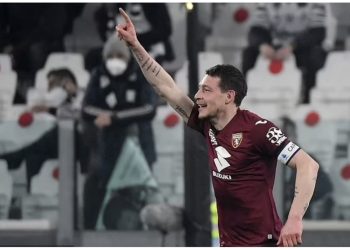 Signed the contract with Torino, double competition in the Premier League for the Italian striker