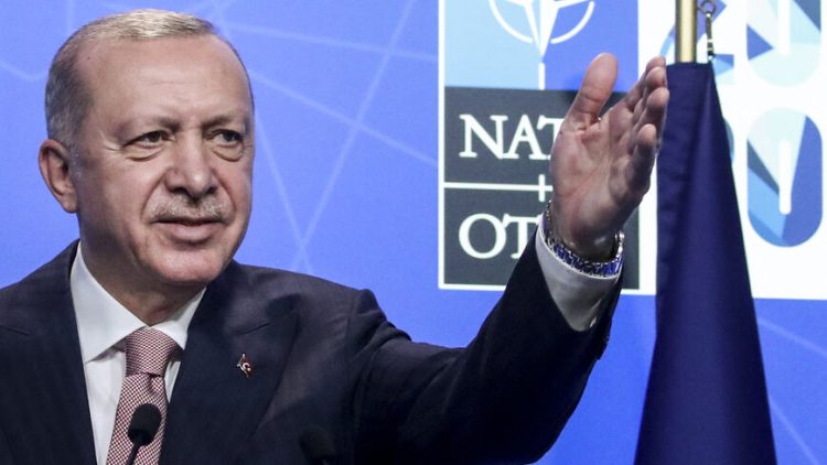 “You stuck the knife in our back”, the Kurds against Finland and Sweden!