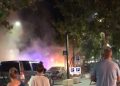A vehicle engulfed in flames in the “middle” of Vlora, causing traffic jams in the city