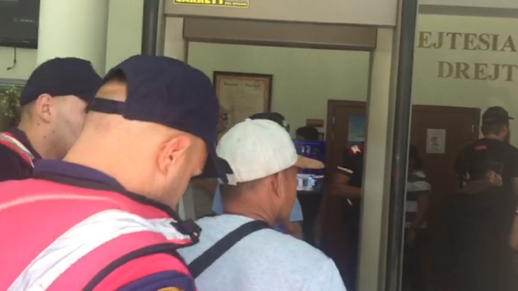 Drugs among the coal/ The ship’s owners demand the release of the ship and the staff