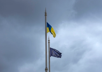 The EU gives another 500 million euros in military aid to Ukraine