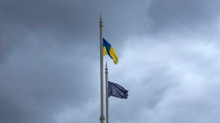 The EU gives another 500 million euros in military aid to Ukraine