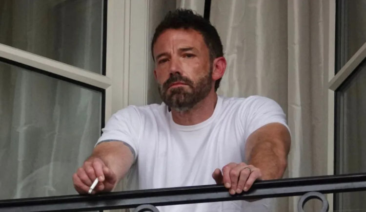 Photos/ Ben Affleck bursts into tears during his honeymoon with Jennifer Lopez