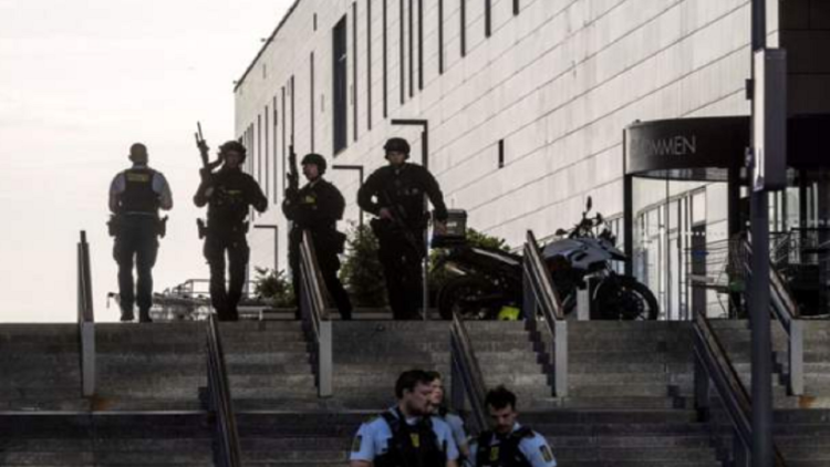 He was present at the time of the shooting, the witness tells of the horror he experienced during the attack in the shopping center