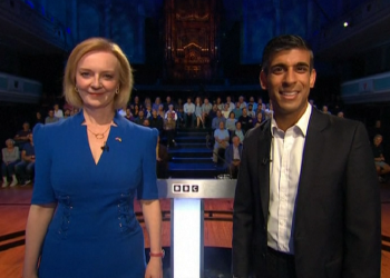 The moderator faints, the debate about Johnson’s successor is interrupted!