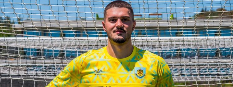 City removes the Albanian goalkeeper, Muric joins the coach who knows him well!
