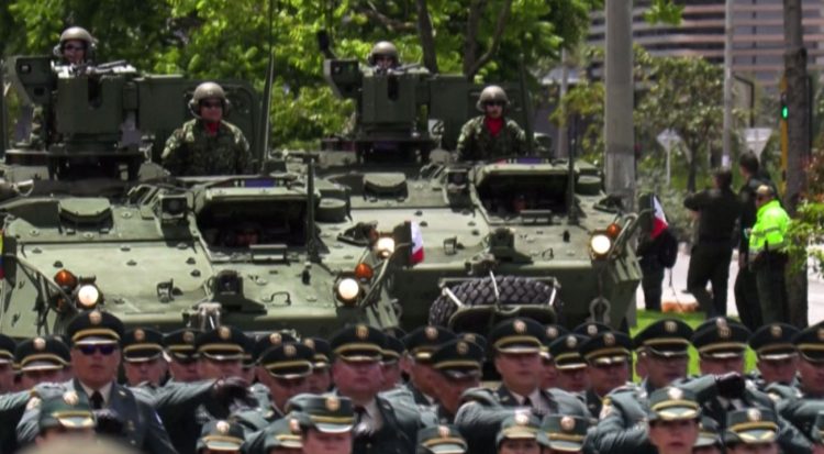 Colombia celebrates Independence Day with a major military parade (photo-gallery)