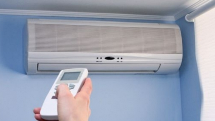 France, fine for those who keep the air conditioner on