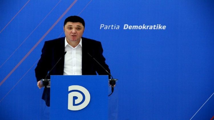 “Not even soil dissolves the bequest”/ Democratic MP: My grandfather was persecuted by the prisoners, it is unacceptable that I sit in the same room with security associates