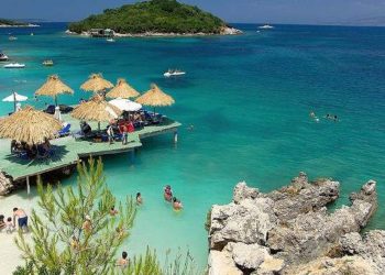 Over 876,000 foreigners visited Albania during June, the number of arrivals in the Albanian territory increased by 44.6%
