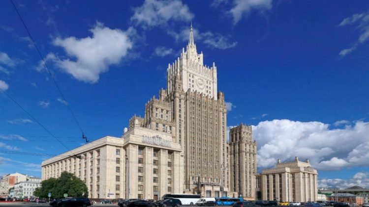Russia simplifies application for Ukrainians to obtain Russian citizenship