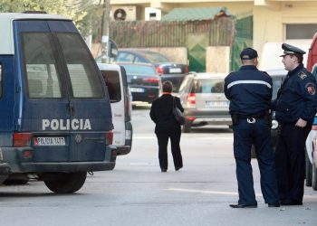 The 33-year-old rapes the woman, her brother hits him with hard objects