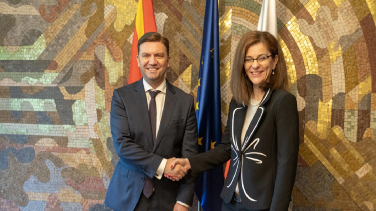 Skopje and Sofia sign the protocol for overcoming differences