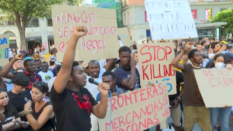 “Spain is to blame”, protest in Madrid after the death of 23 immigrants in Melilla