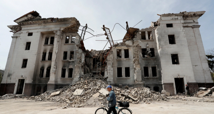 Ukrainian family recounts the horror experienced in Mariupol