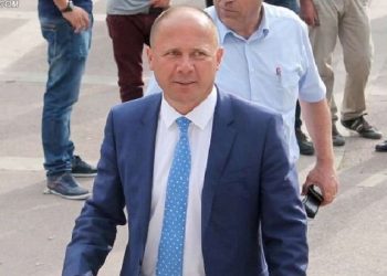 Abuse of duty and corruption/ Former head of the Kamëz municipality, Xelal Mziu, is summoned to SPAK