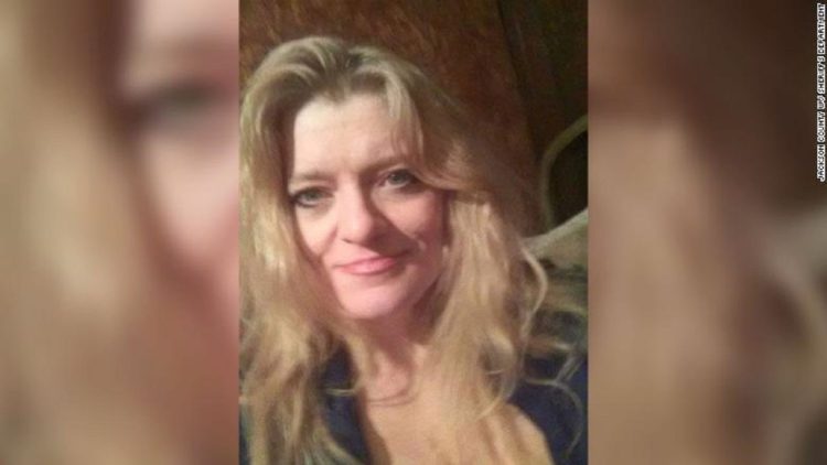 Miracle happens!  Woman wakes up from coma after two years, identifies the killer