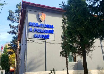 Korçë/ It is suspected that the fire in the car was intentional, the owner is serving a sentence in the Drenova prison for drugs